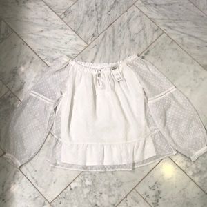 Holliester NWT off the shoulder top
